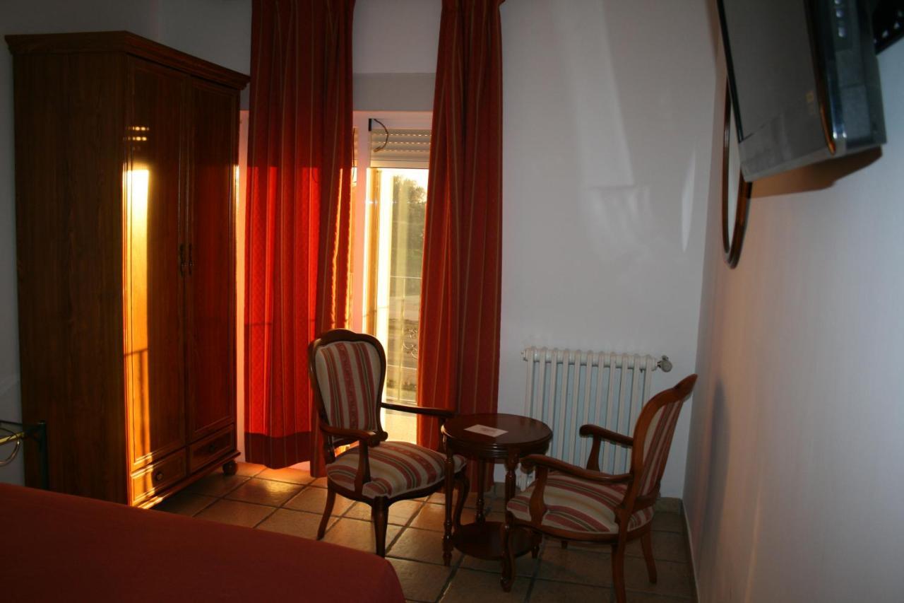 Hotel Mirador Del Ermitage à La Bañeza Extérieur photo